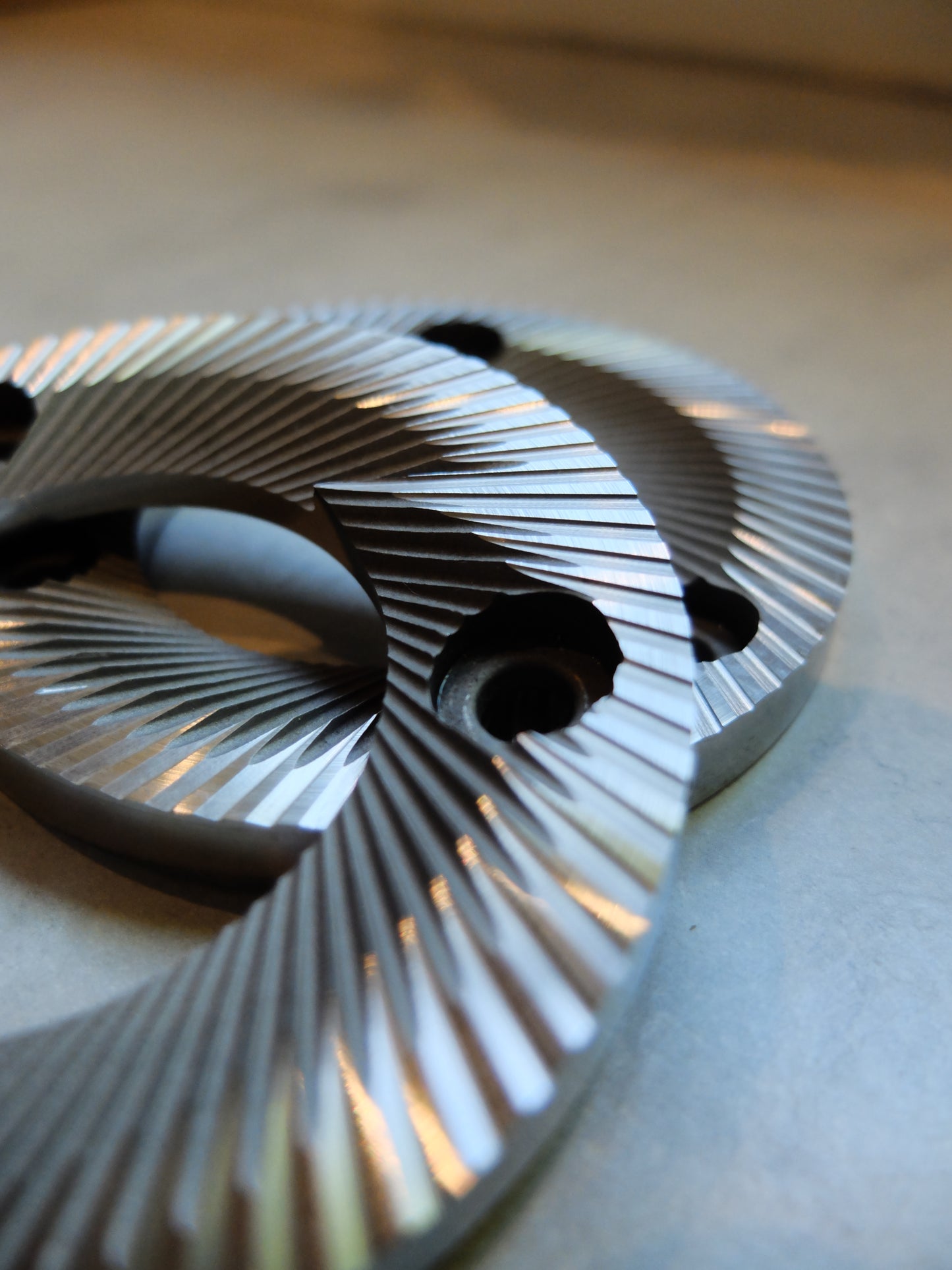 Mahlkönig EK43 Premium Cast Steel Burrs 98mm Standard - Seasoned