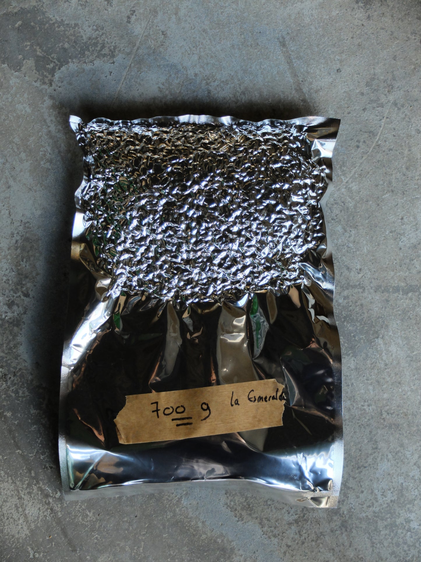 La Esmeralda natural -  Panama Geisha  - Green Coffee vacuum sealed 700g