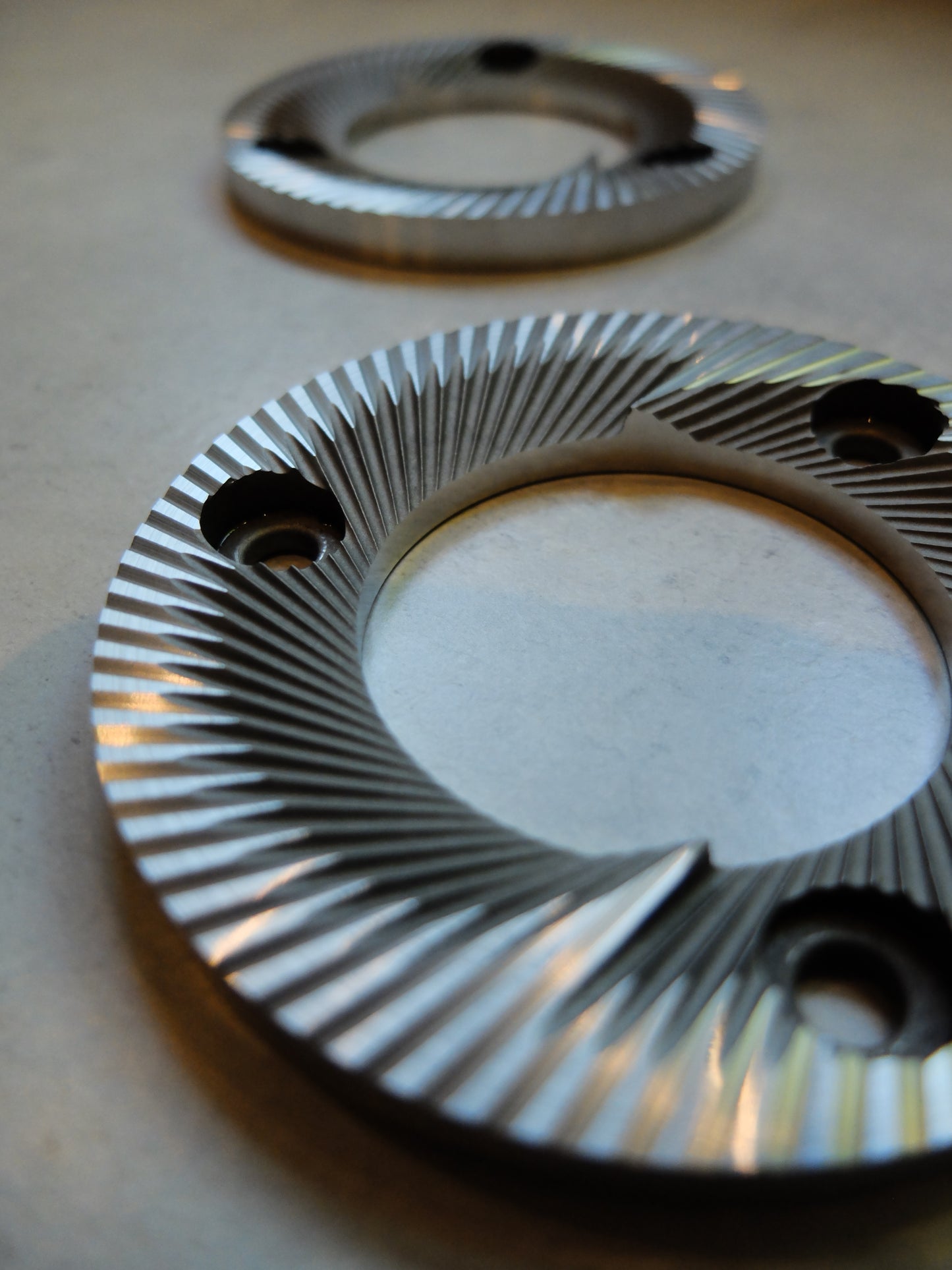 Mahlkönig EK43 Premium Cast Steel Burrs 98mm Standard - Seasoned